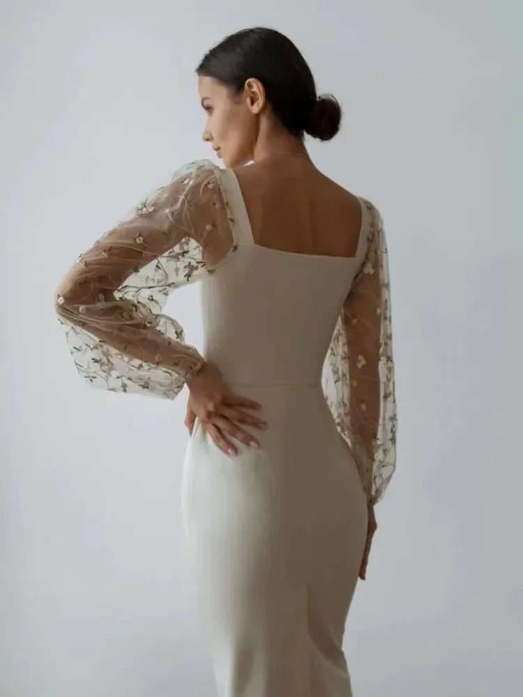 Sophisticated Dress with a Clean Classic Look