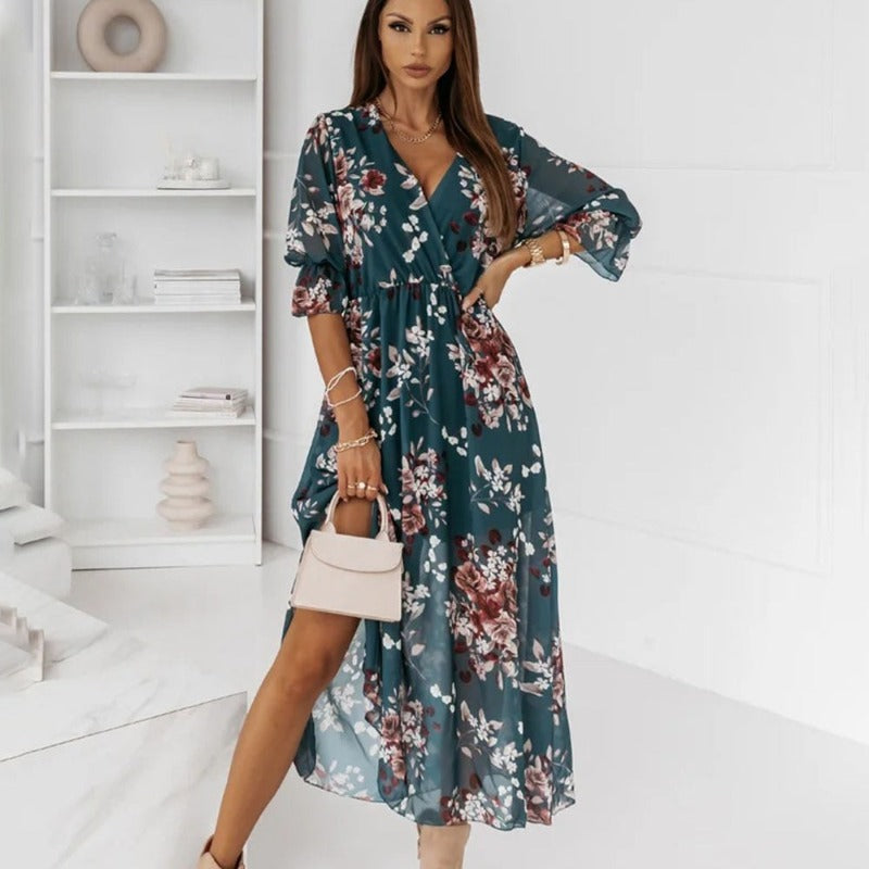 Classic Vintage & Enduringly Stylish Dress