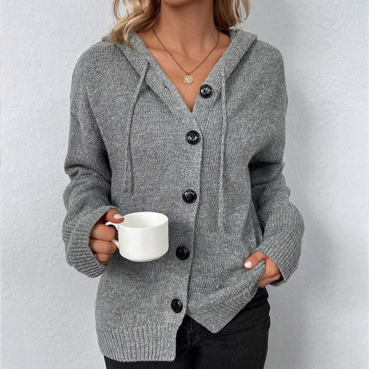Classic Vintage Sweater with a Flattering Fit