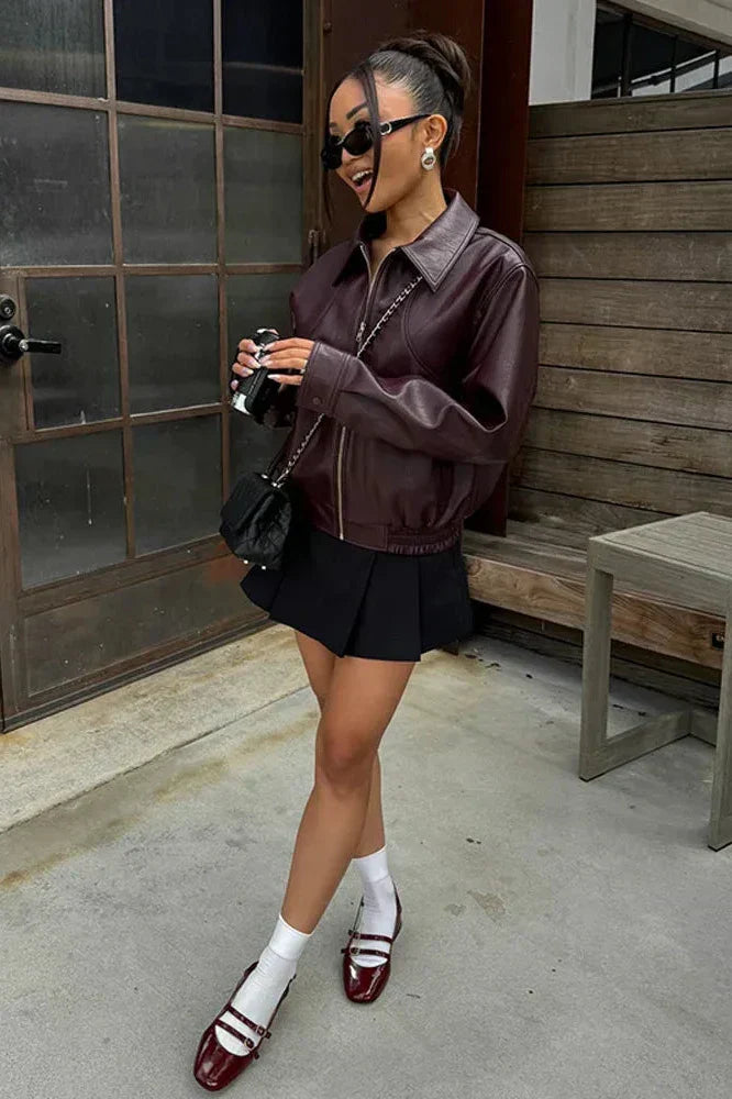 Well Tailored Jacket with a Graceful Silhouette
