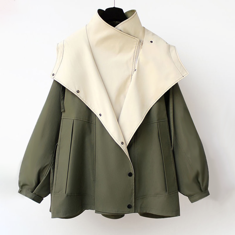 Sophisticated Jacket with a Clean Classic Look