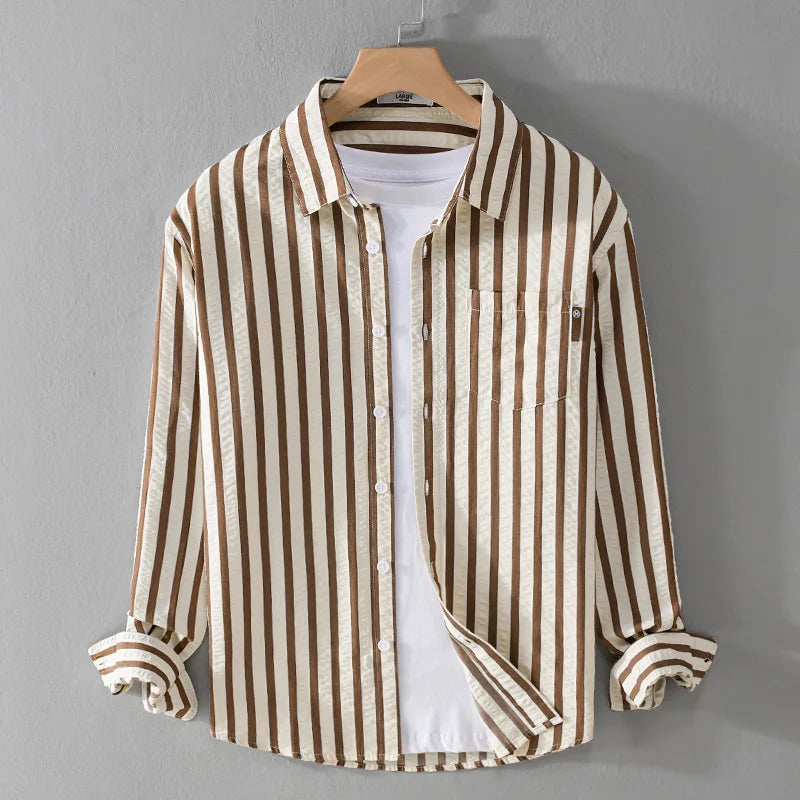Effortlessly Elegant Blouse with a Timeless Design