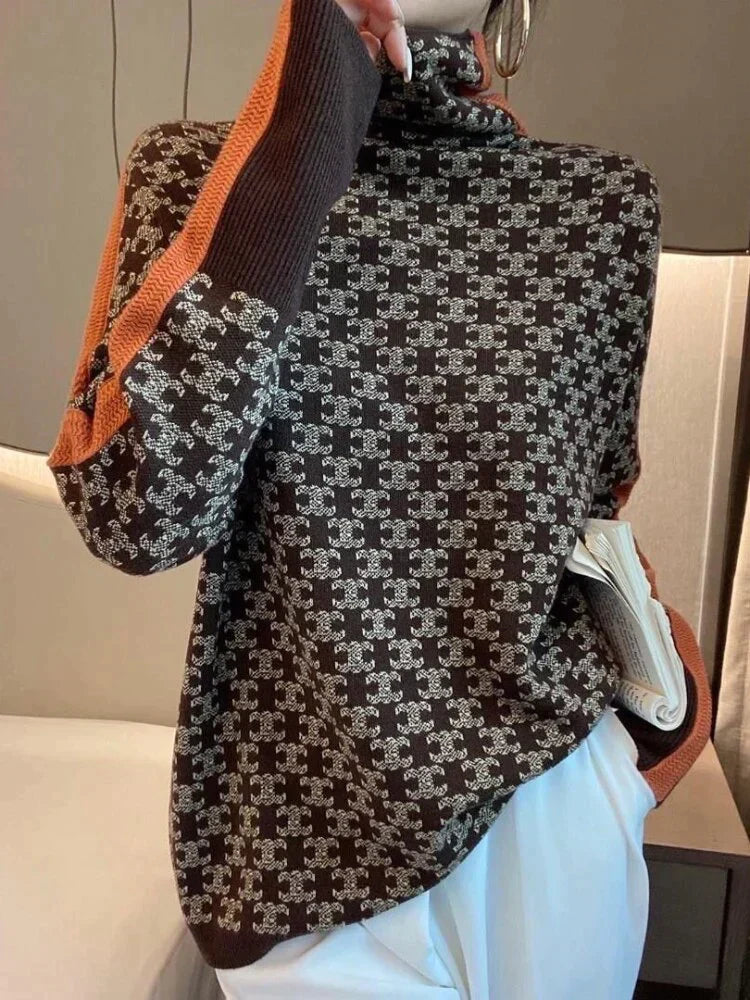 Well Tailored Sweater with a Graceful Silhouette