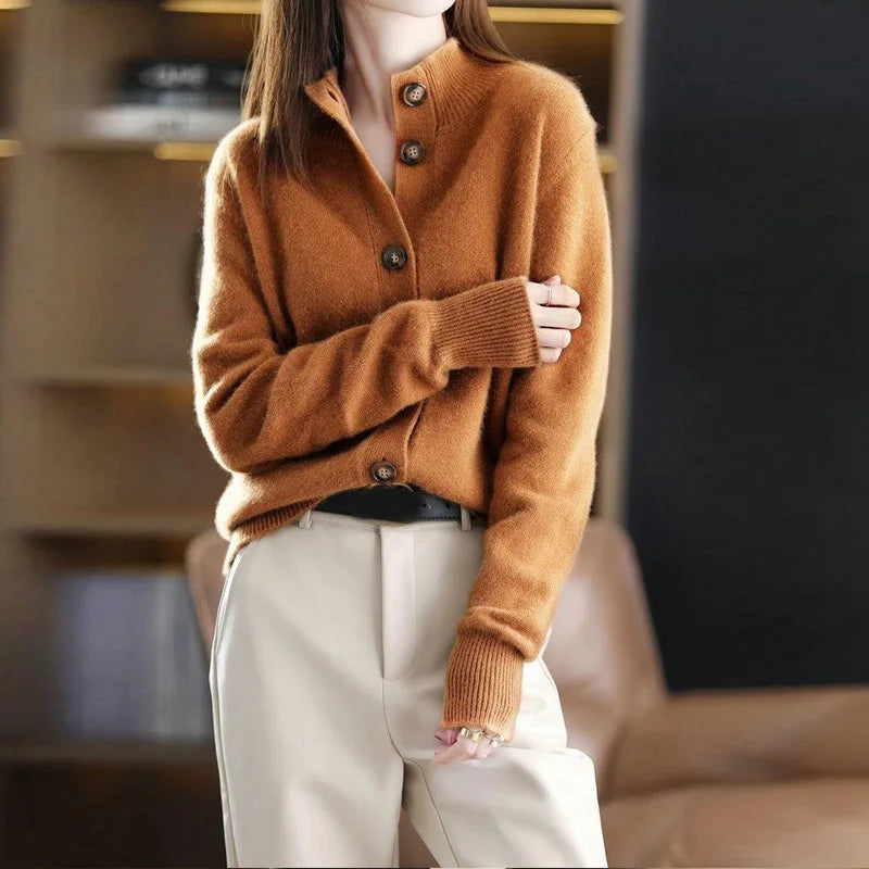 Gracefully Styled Cardigan for Any Occasion