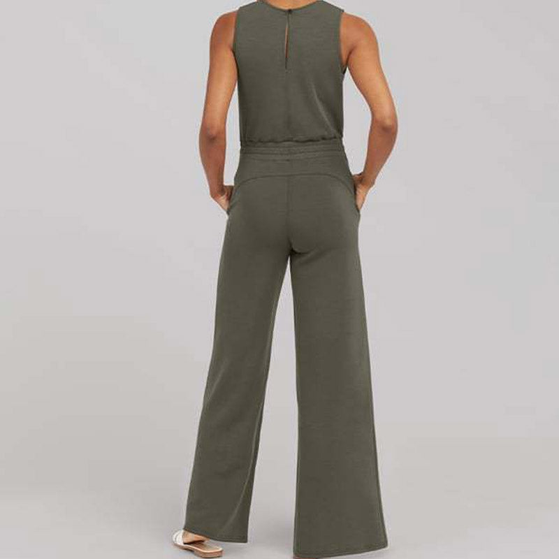 Beautifully Finished Garment in a Timeless Design