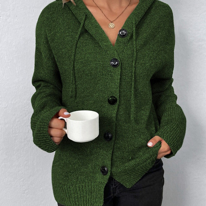 Classic Vintage Sweater with a Flattering Fit