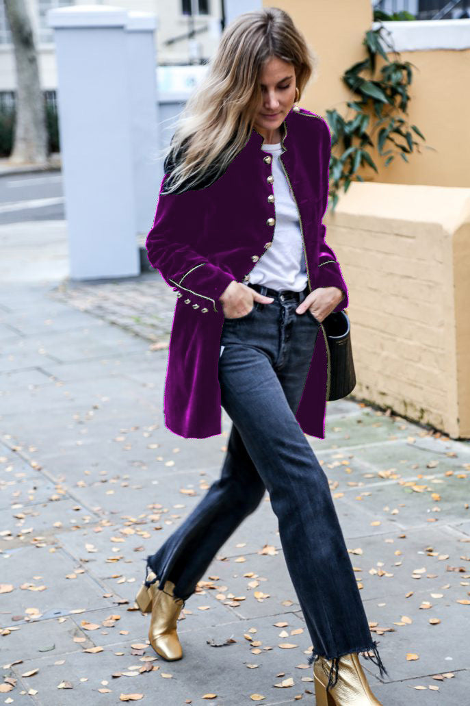 Beautifully Finished Coat in a Timeless Design