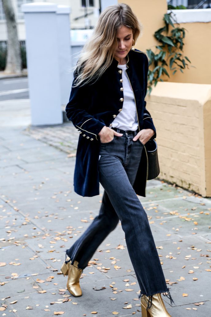 Beautifully Finished Coat in a Timeless Design