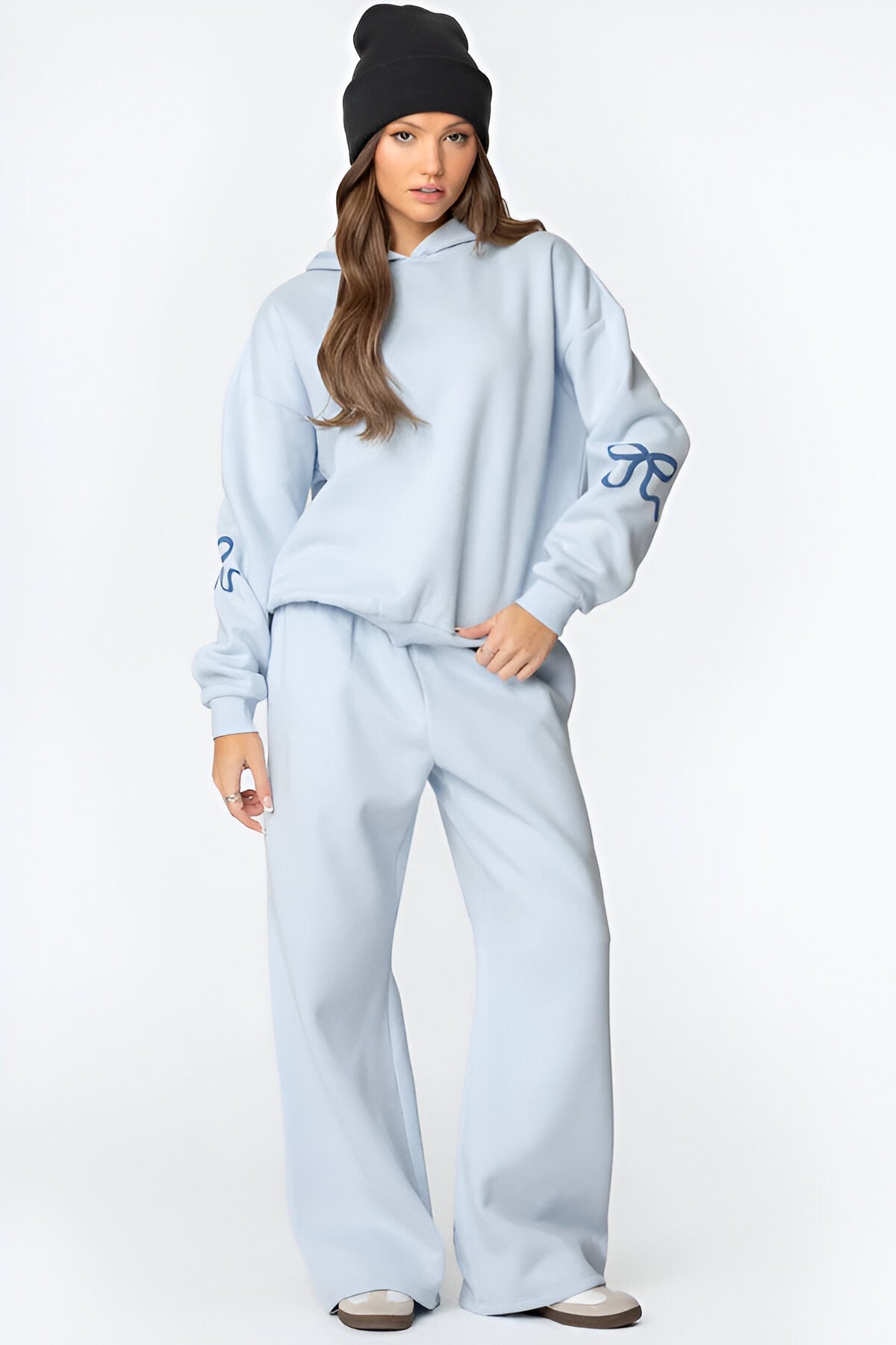 Effortlessly Elegant Garment with a Timeless Design
