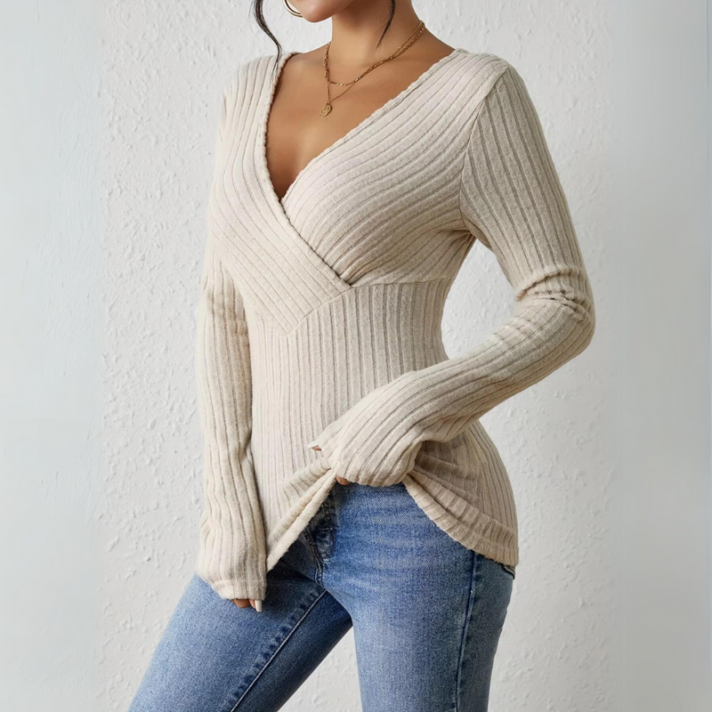 Sophisticated Garment with a Clean Classic Look