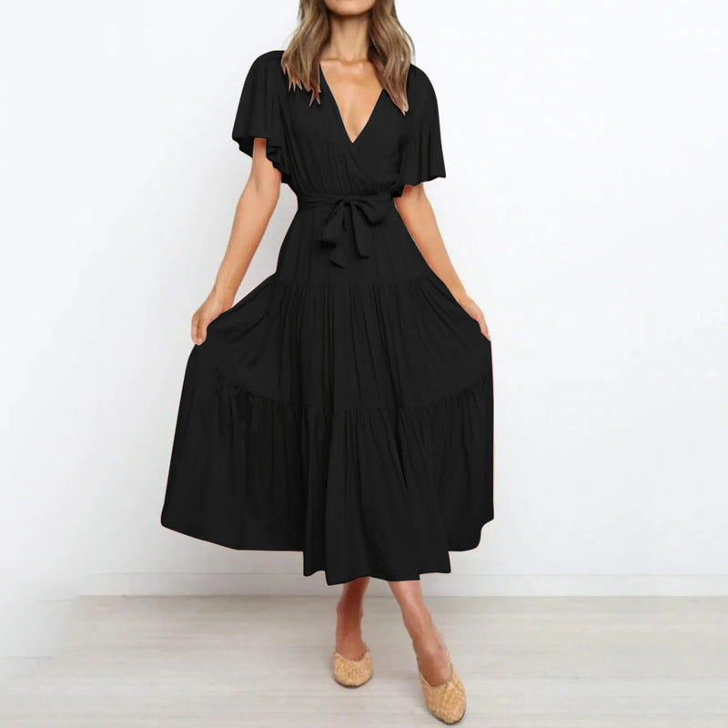 Classic Vintage & Enduringly Stylish Dress