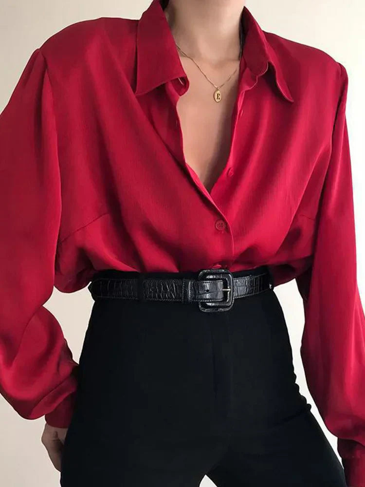 Elegantly Styled Blouse for Everyday Wear