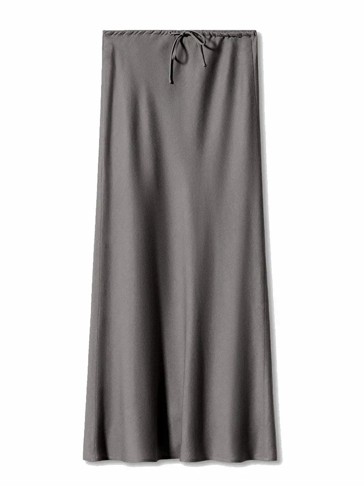 Gracefully Styled Garment for Any Occasion