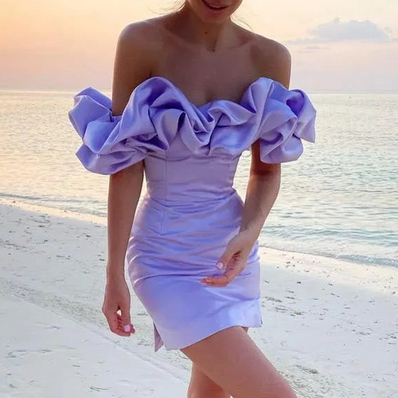 Gracefully Styled Dress for Any Occasion