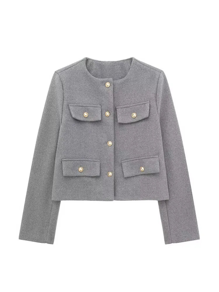 Beautifully Finished Garment in a Timeless Design