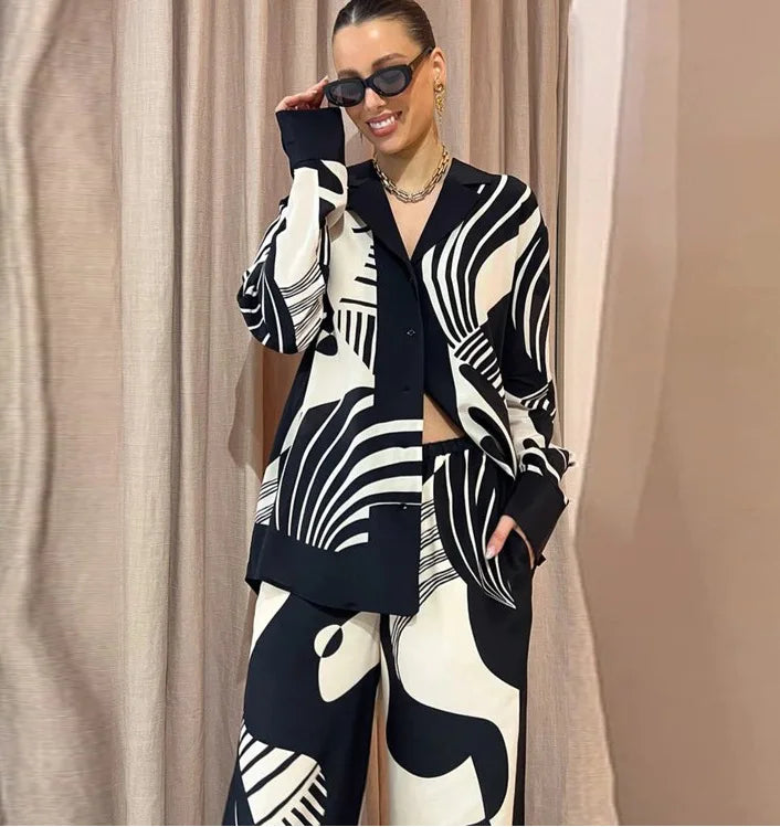 Gracefully Styled Garment for Any Occasion