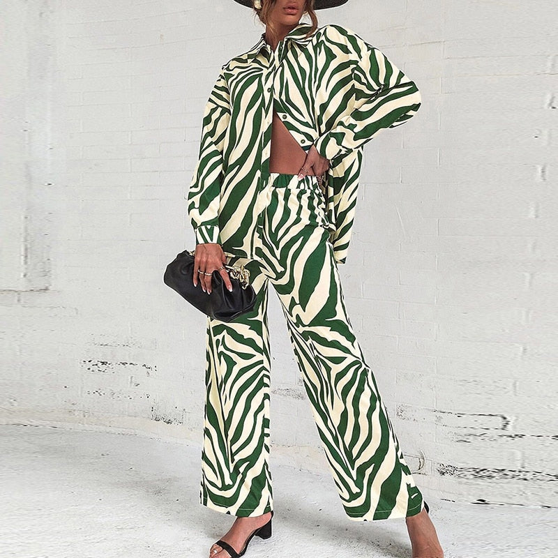 Polished Blouse with an Effortless Classic Look