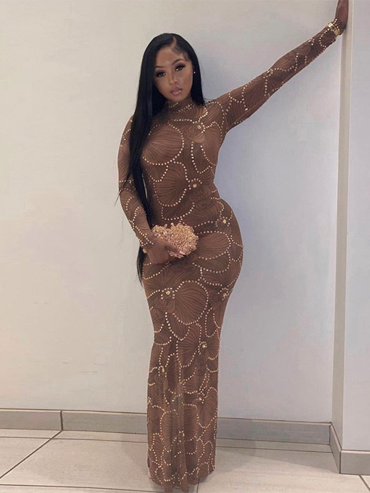 Gracefully Styled Dress for Any Occasion