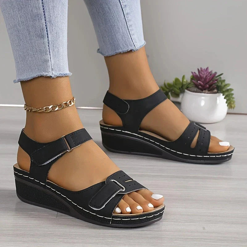 Chic Orthopedic Sandals with Unique Design