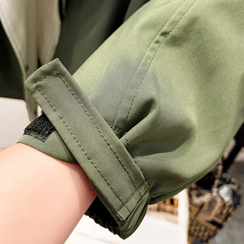 Effortlessly Elegant Coat with a Timeless Design
