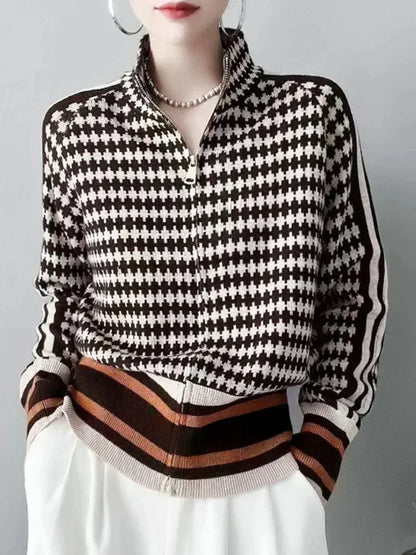 Classic Vintage Sweater with a Flattering Fit
