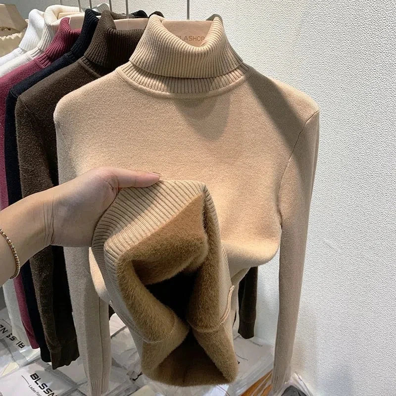 Classic Vintage Sweater with a Flattering Fit