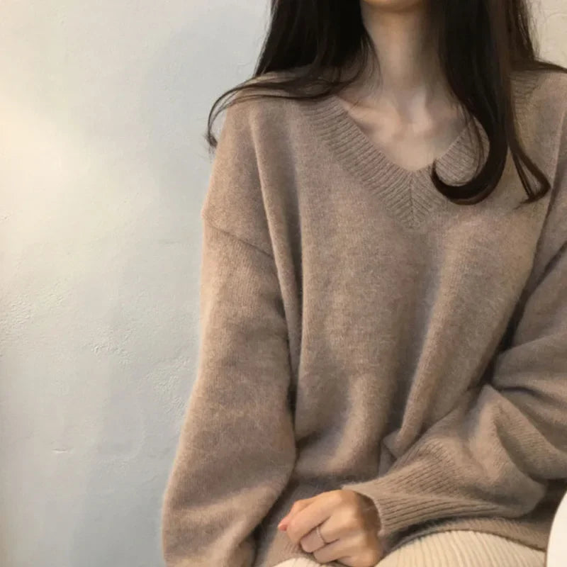 Gracefully Styled Sweater for Any Occasion