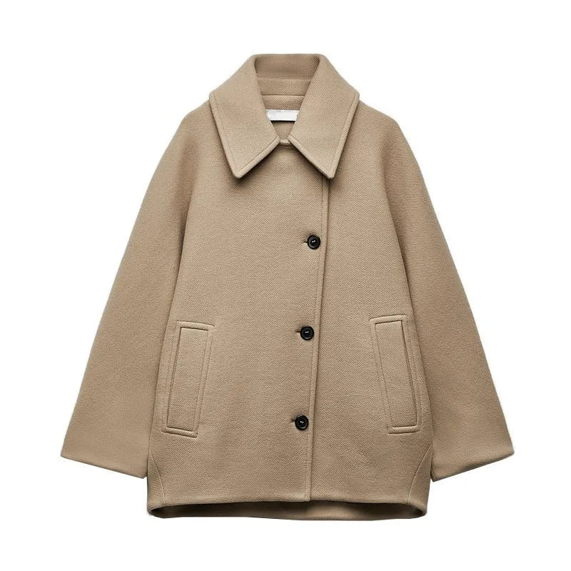 Well Tailored Jacket with a Graceful Silhouette