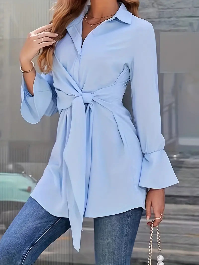 Classic Vintage Blouse with a Flattering Fit