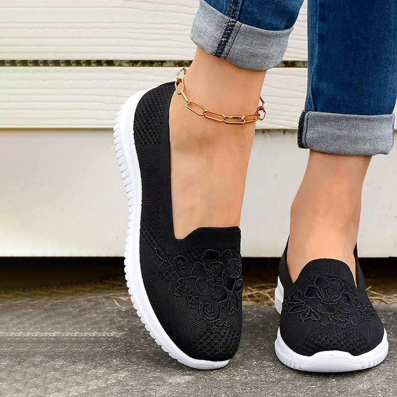 Graceful Orthopedic Shoes for Modern Look