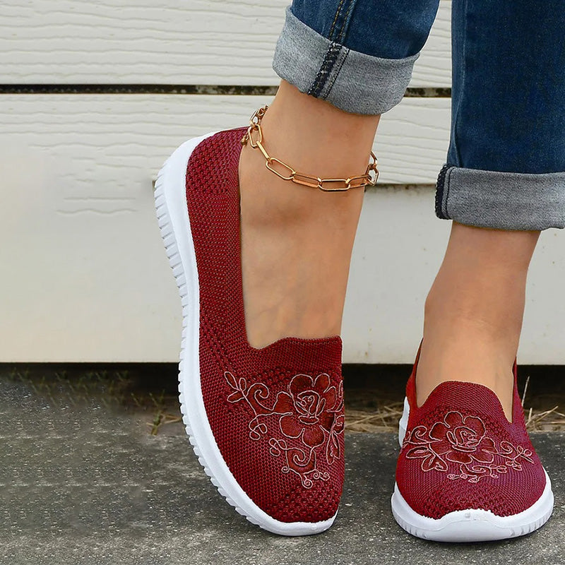 Graceful Orthopedic Shoes for Modern Look