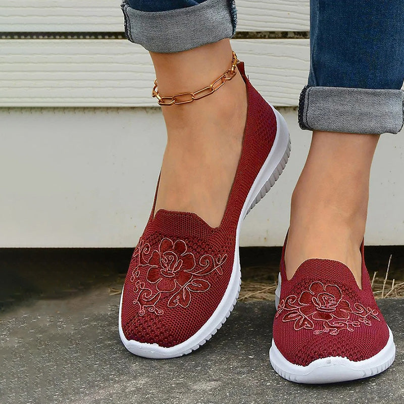Graceful Orthopedic Shoes for Modern Look