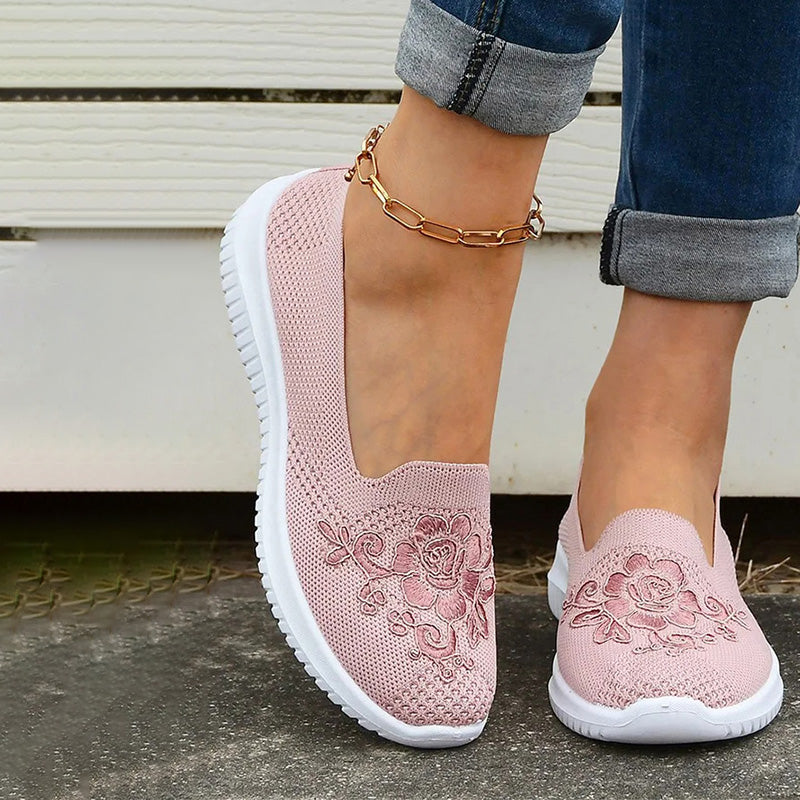 Graceful Orthopedic Shoes for Modern Look