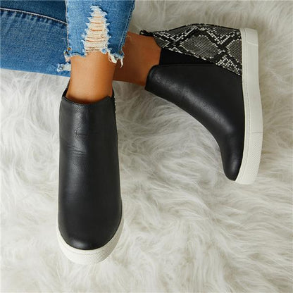 Graceful Orthopedic Boots for Modern Look