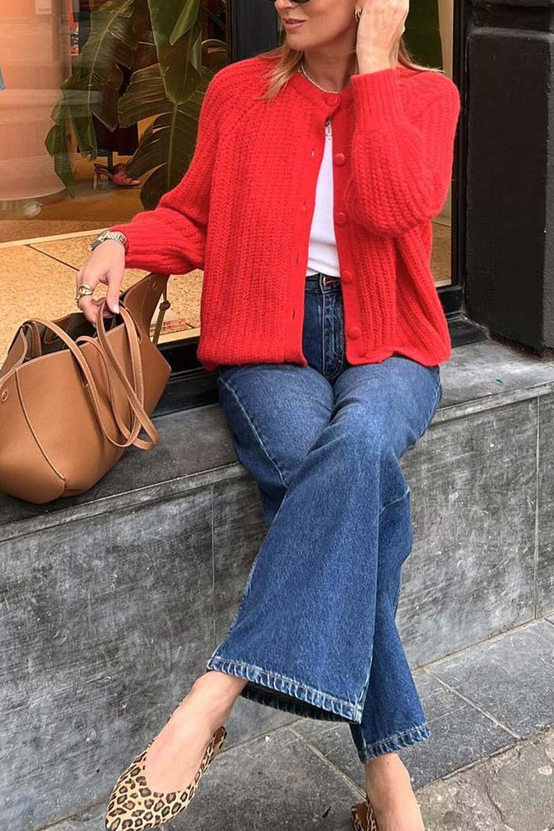 Elegantly Styled Cardigan for Everyday Wear