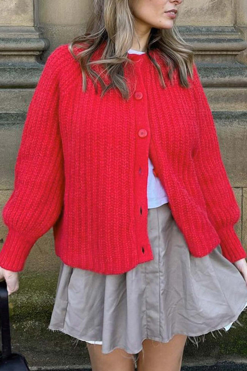 Elegantly Styled Cardigan for Everyday Wear