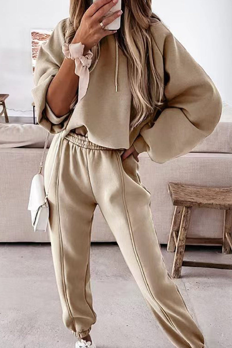 Well Tailored Garment with a Graceful Silhouette
