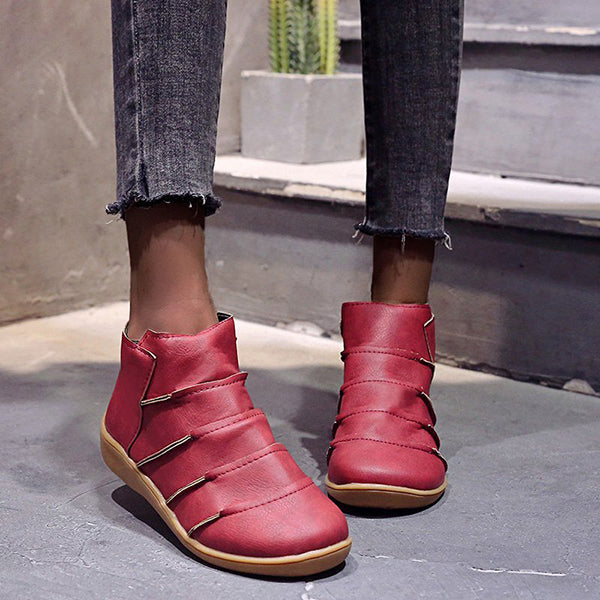 Graceful Orthopedic Boots for Modern Look