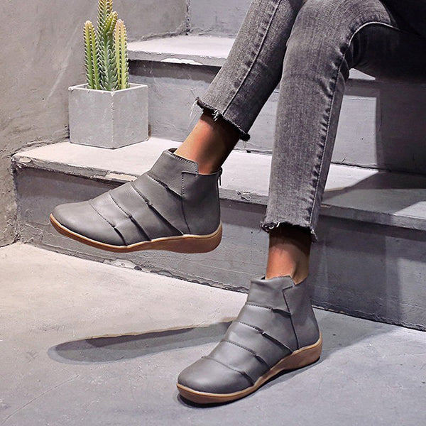 Graceful Orthopedic Boots for Modern Look
