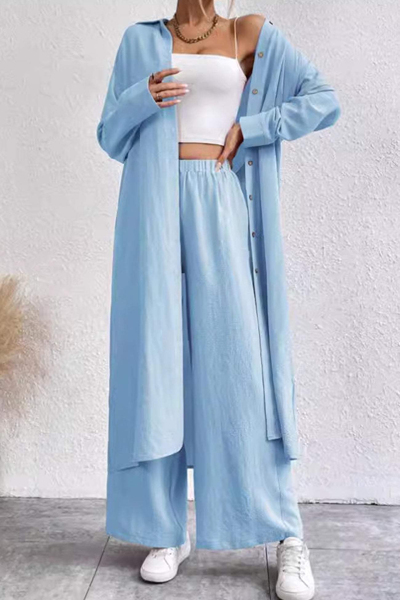 Effortlessly Elegant Shirt with a Timeless Design