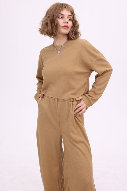 Elegantly Styled Sweater for Everyday Wear