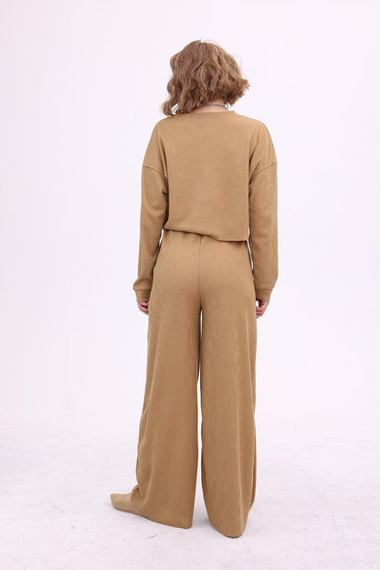 Elegantly Styled Sweater for Everyday Wear