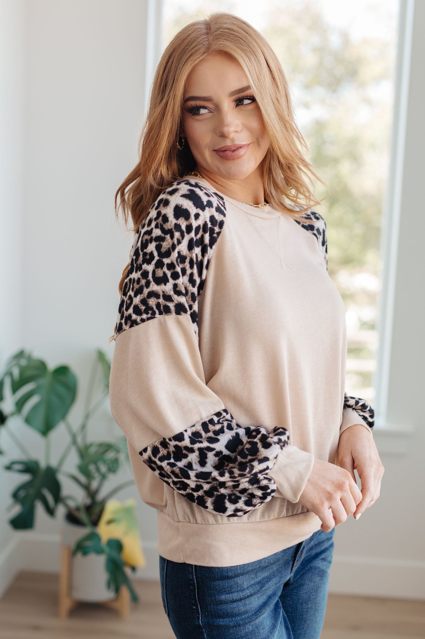 Beautifully Finished Top in a Timeless Design