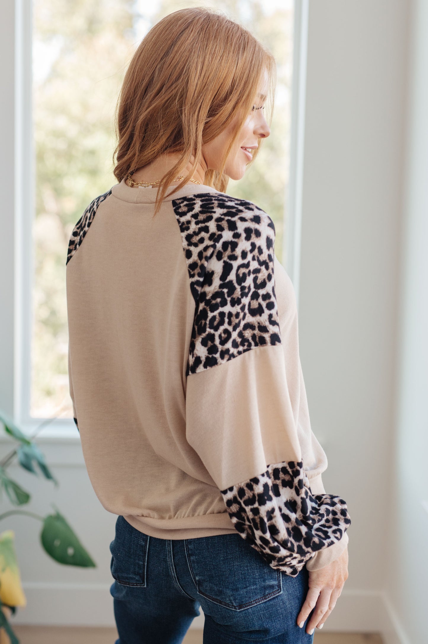 Beautifully Finished Top in a Timeless Design