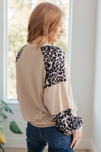 Beautifully Finished Top in a Timeless Design