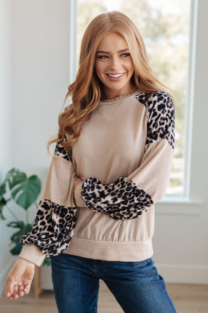 Beautifully Finished Top in a Timeless Design