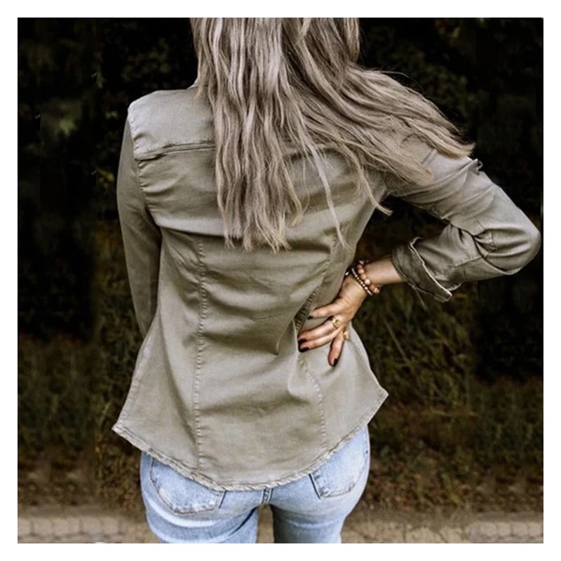 Elegantly Styled Jacket for Everyday Wear
