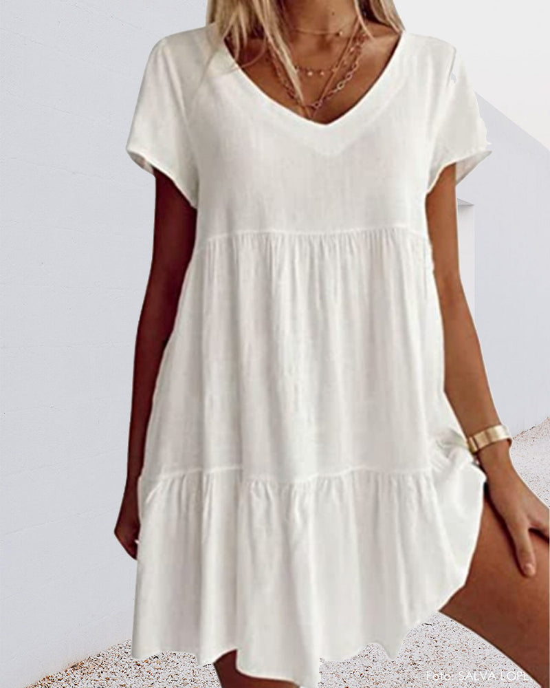 Well Tailored Dress with a Graceful Silhouette