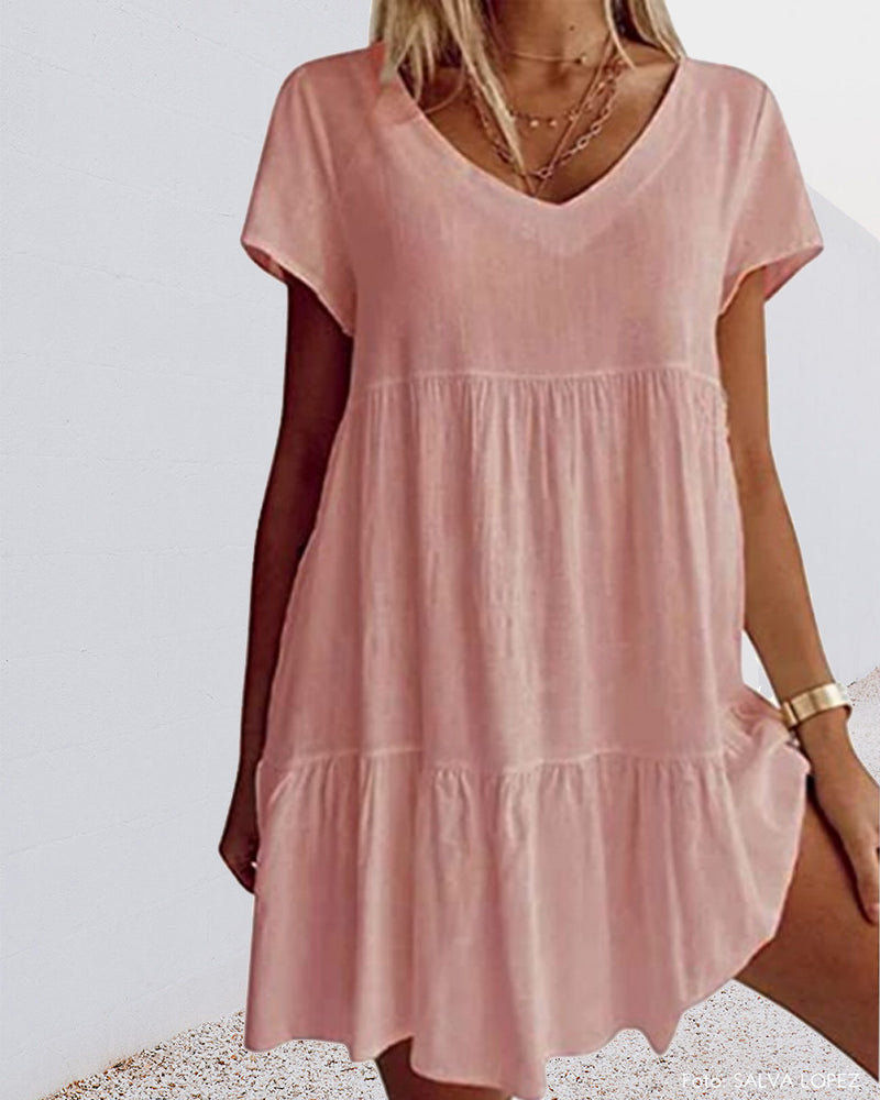 Well Tailored Dress with a Graceful Silhouette