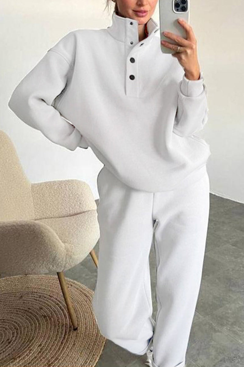 Well Tailored Shirt with a Graceful Silhouette